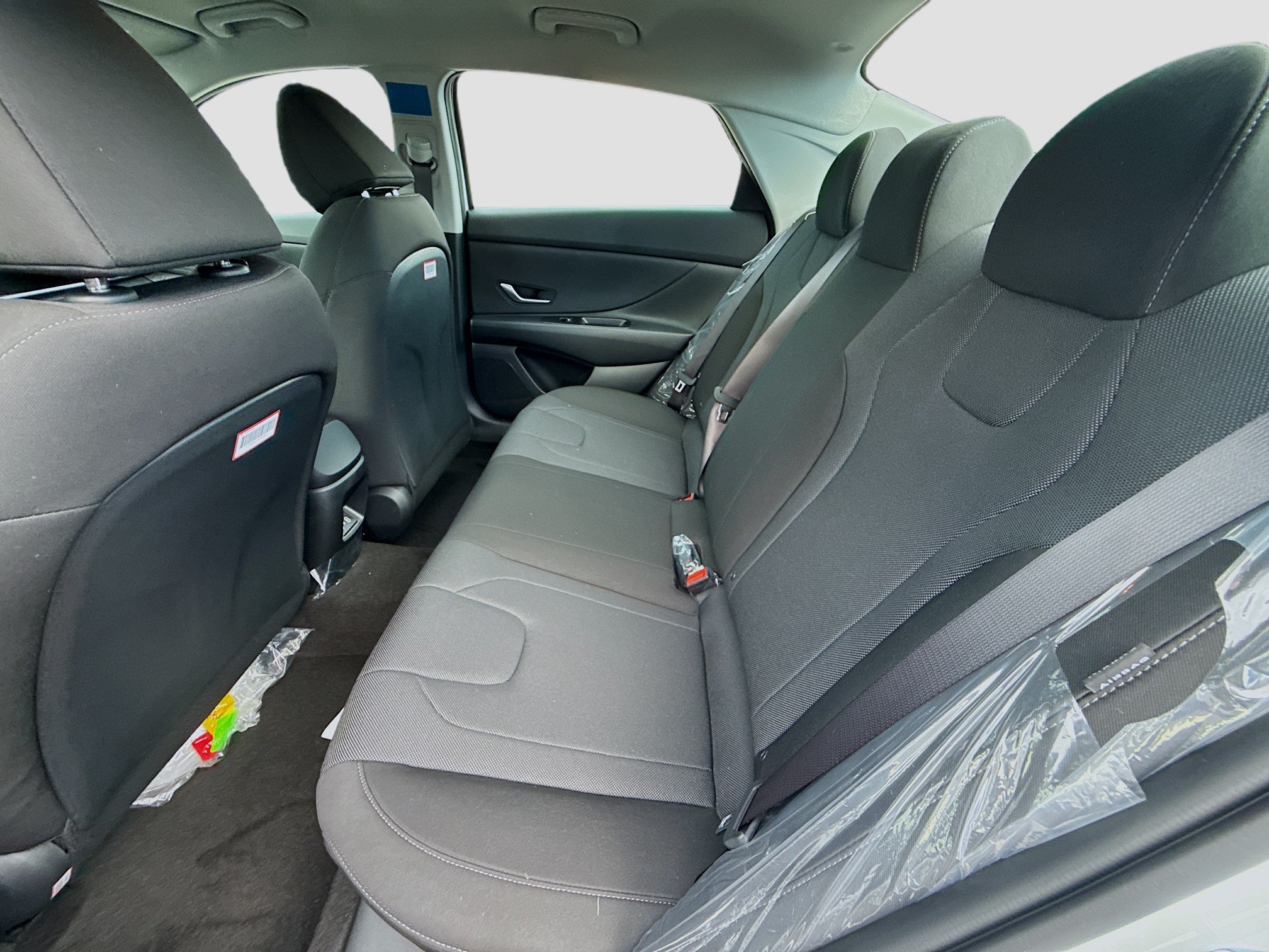 New 2026 Serenity White Hyundai SE image 41