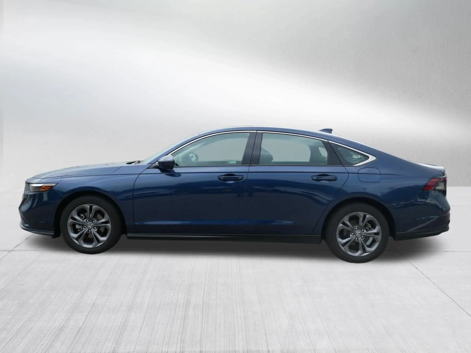 2023 Honda Accord EX - Photo 40