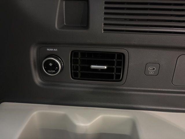New 2026 Silver Hyundai SEL AWD image 34