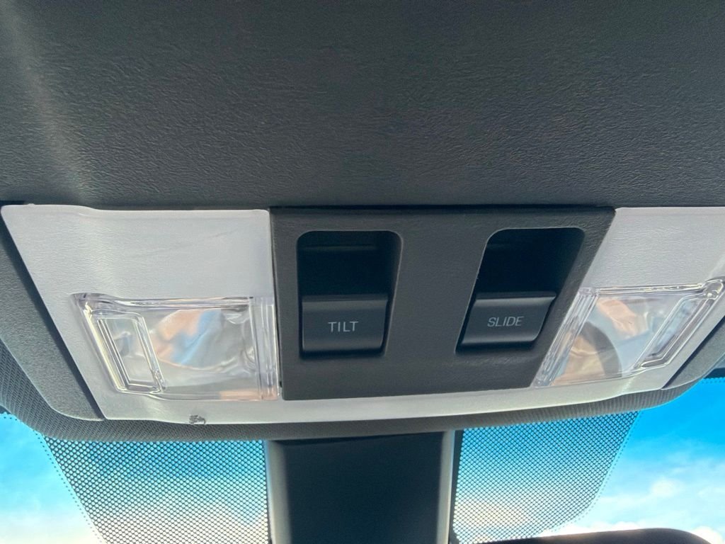 Used 2019 Ingot Silver Ford Limited image 29