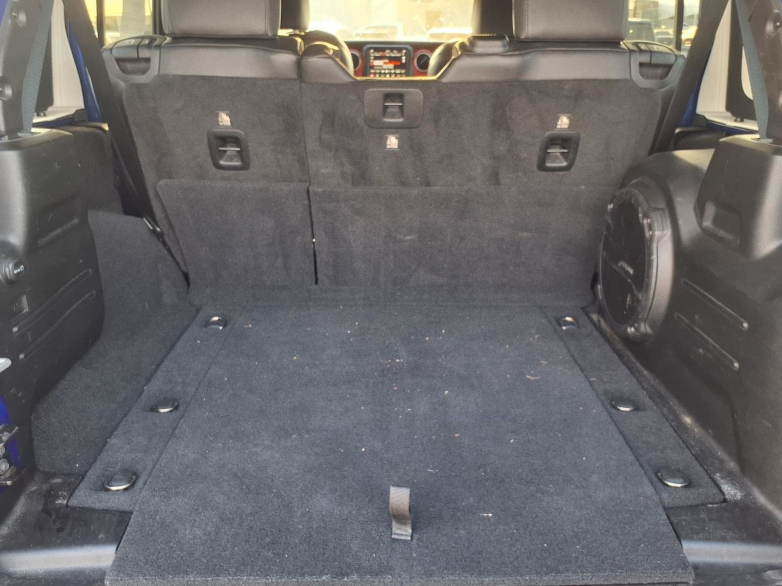 2018 Jeep Wrangler Unlimited photo 8 of 27