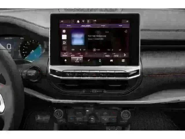 New 2026 Diamond Black Crystal Pearl-Coat Exterior Paint Jeep Trailhawk image 7