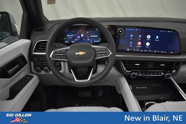 New 2026 Lakeshore Blue Metallic Chevrolet Premier image 5