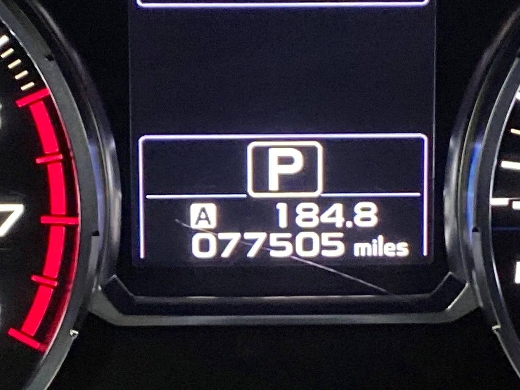 Used 2018 Silver Subaru 2.5i Limited image 19