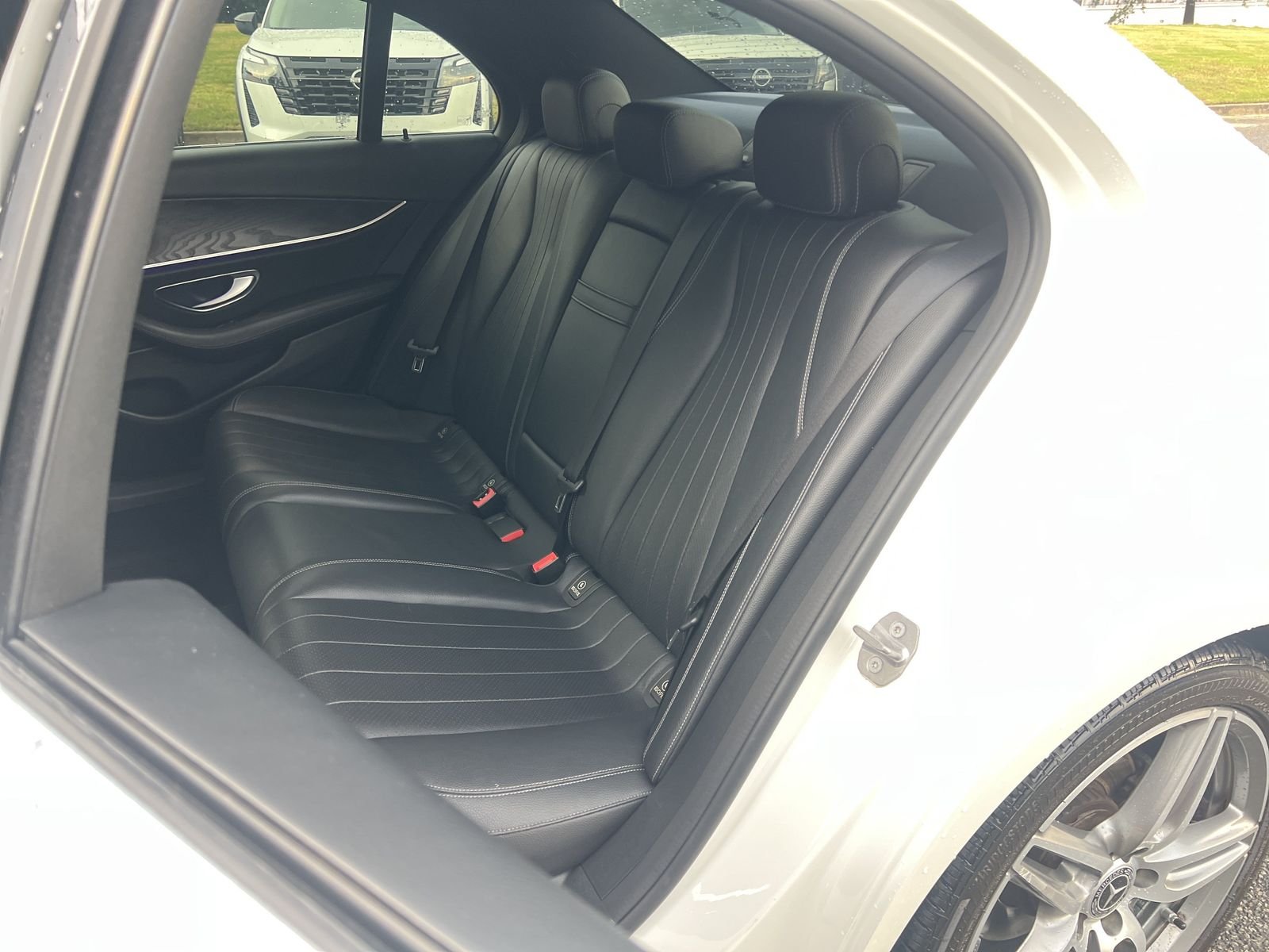 Used 2018 White Mercedes-Benz E 300 image 16
