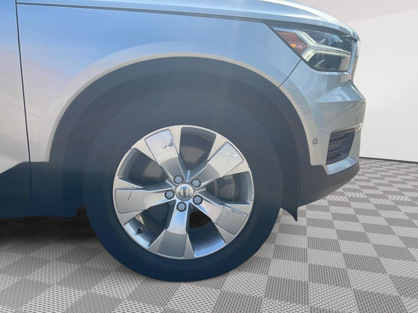 2019 Volvo XC40 Momentum - Photo 9