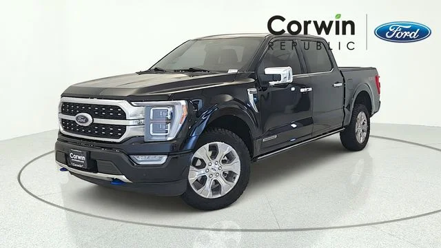 Used 2023 Black Metallic Ford Platinum image 1
