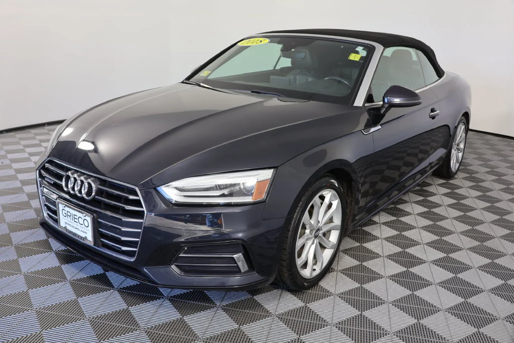 Used 2018 Moonlight Blue Audi 2.0T Premium image 4