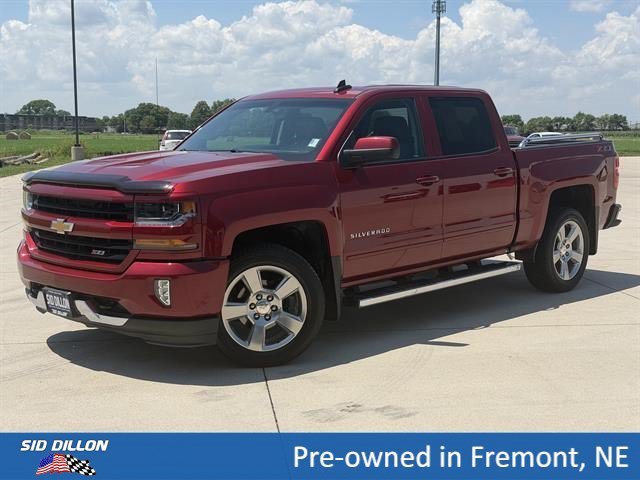 Used 2018 Cajun Red Tintcoat Chevrolet LT image 1