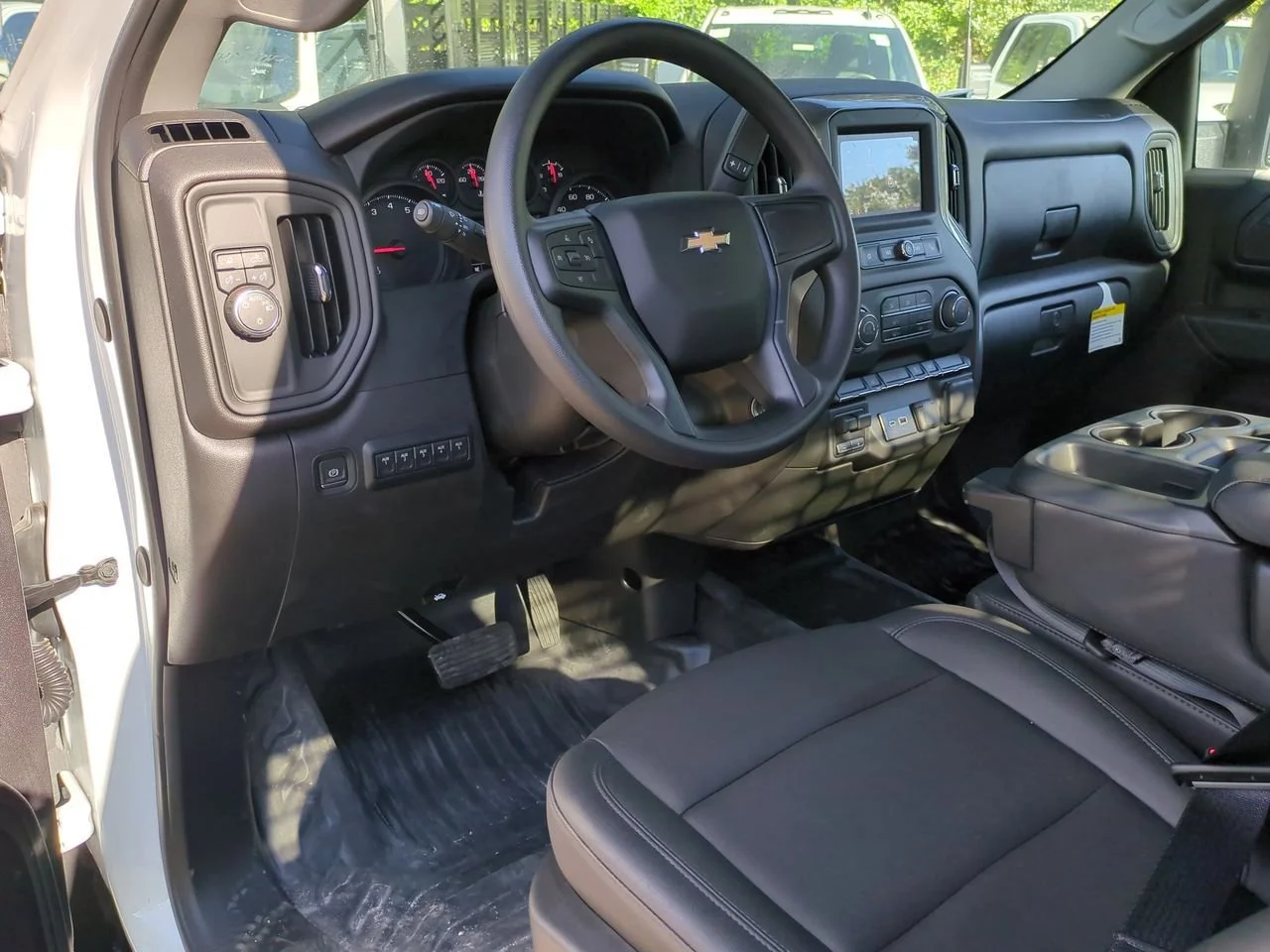 2025 Chevrolet Silverado 3500 HD Work Truck - Photo 10