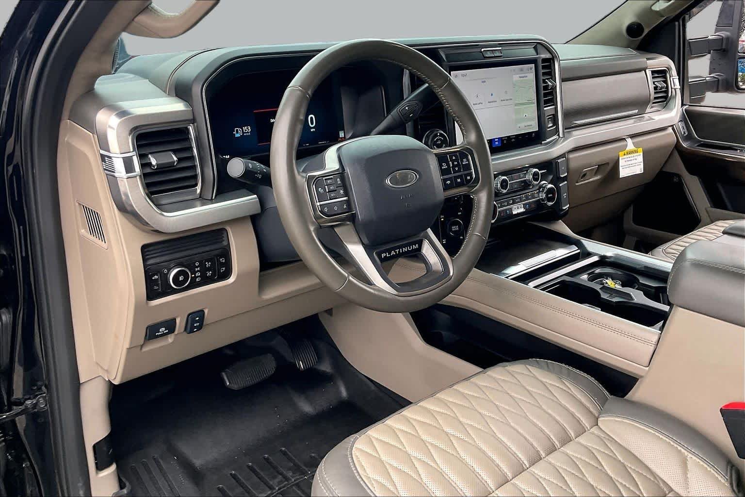 Used 2025 Agate Black Ford Platinum image 18