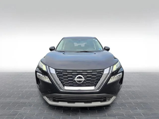 Used 2023 Black Nissan SV image 2