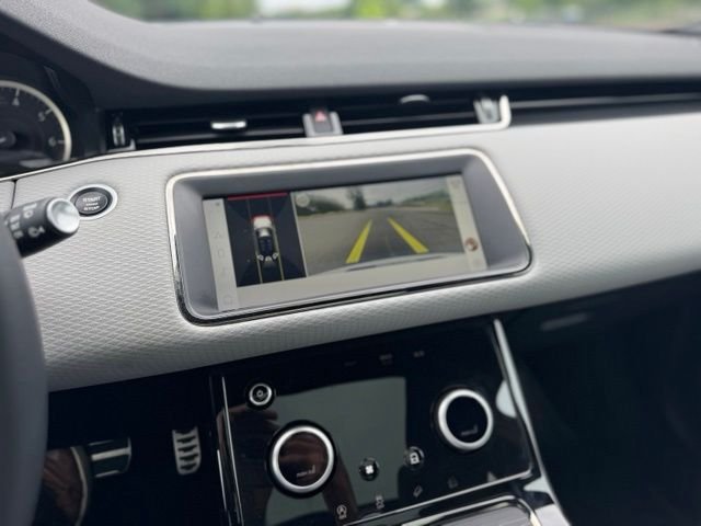 Certified Used 2023 White Land Rover Dynamic image 16
