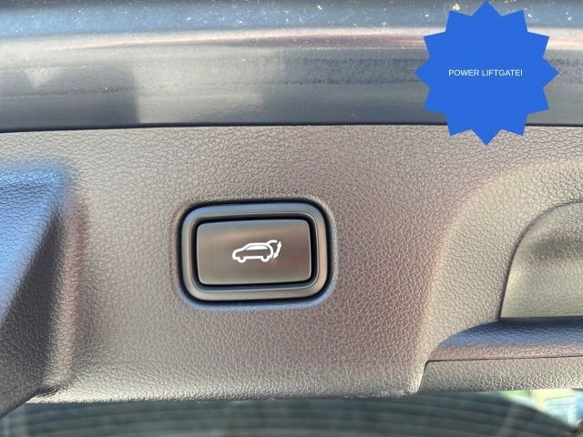 Used 2024 White Hyundai Calligraphy image 32