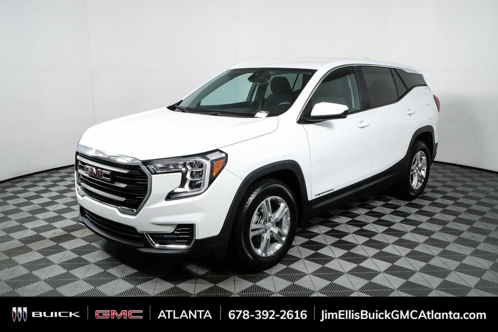 Used 2023 Summit White GMC SLE image 24