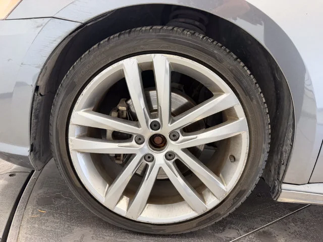 Used 2017 Platinum Gray Metallic Volkswagen 1.8T R-Line image 9