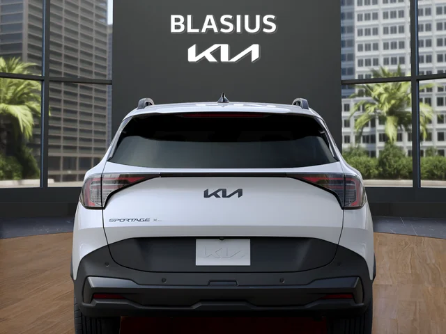 New 2027 White Kia X-PRO PRESTIGE image 5