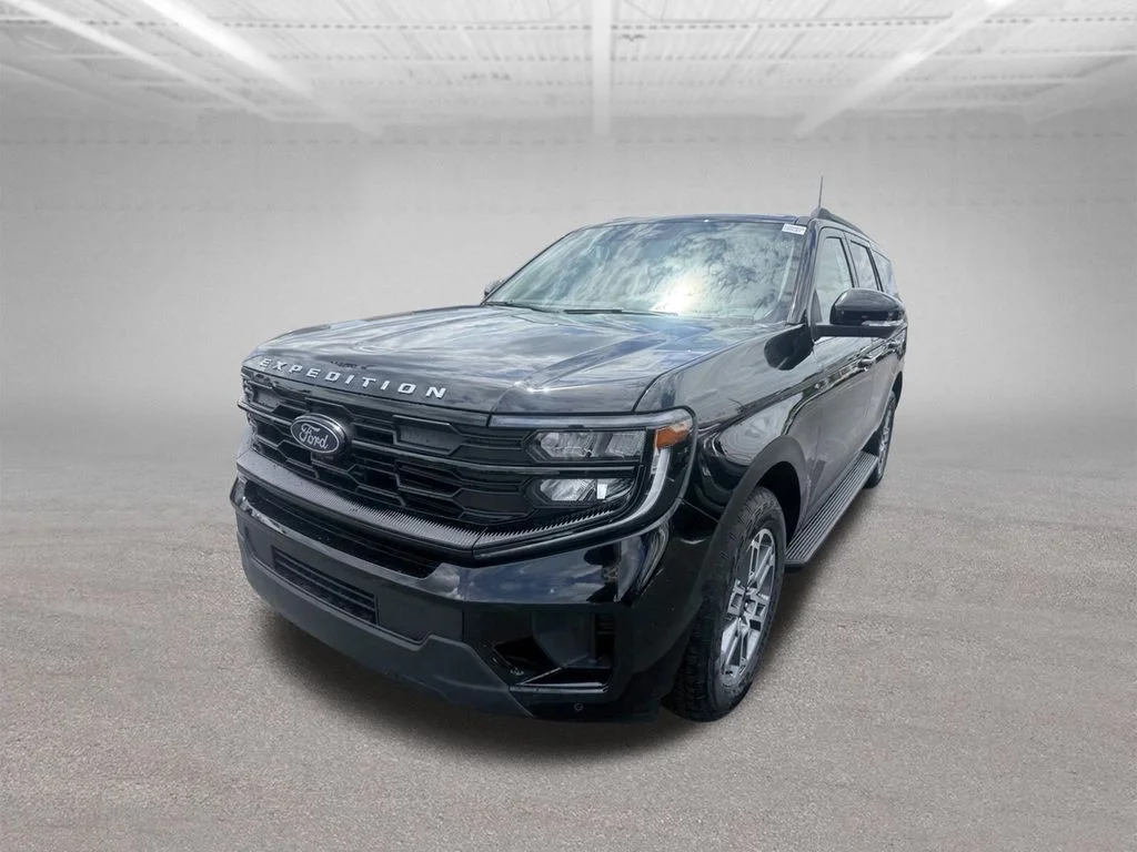 New 2026 Agate Black Metallic Ford Active image 9