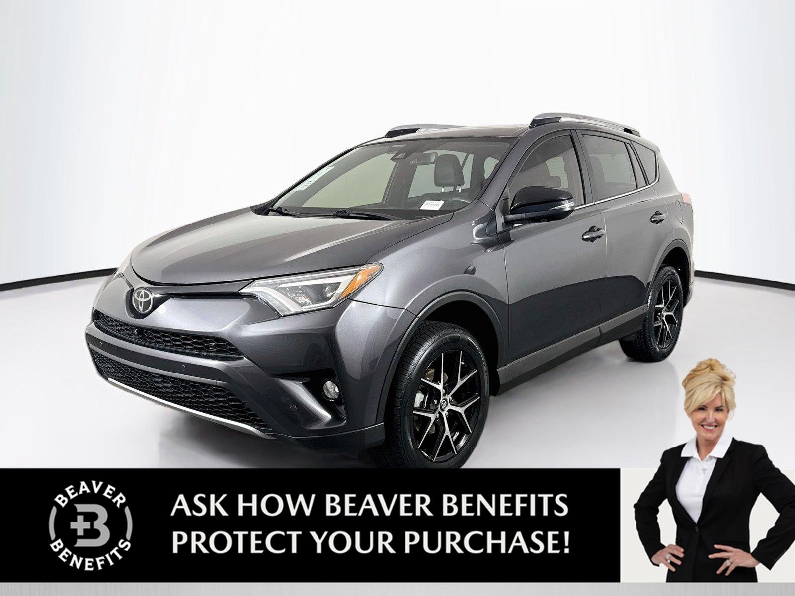 Used 2017 Magnetic Gray Metallic Toyota SE image 1