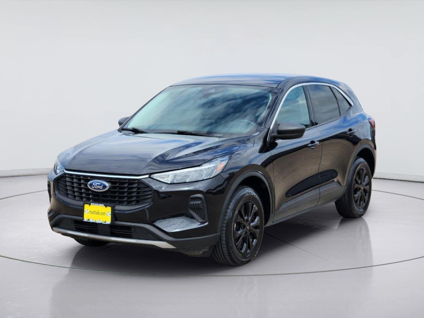 Used 2024 Agate Black Ford Active image 3