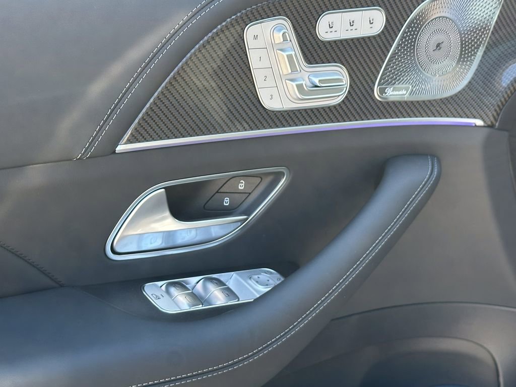 New 2026 MANUFAKTUR Alpine Grey Mercedes-Benz AMG® GLS 63 image 12
