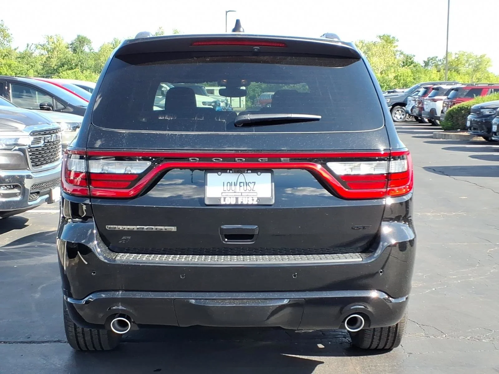 New 2026 Diamond Black Clear-Coat Exterior Paint Dodge GT image 21