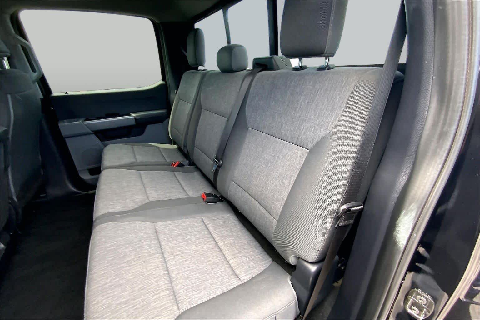 Used 2024 Agate Black Ford XL image 20