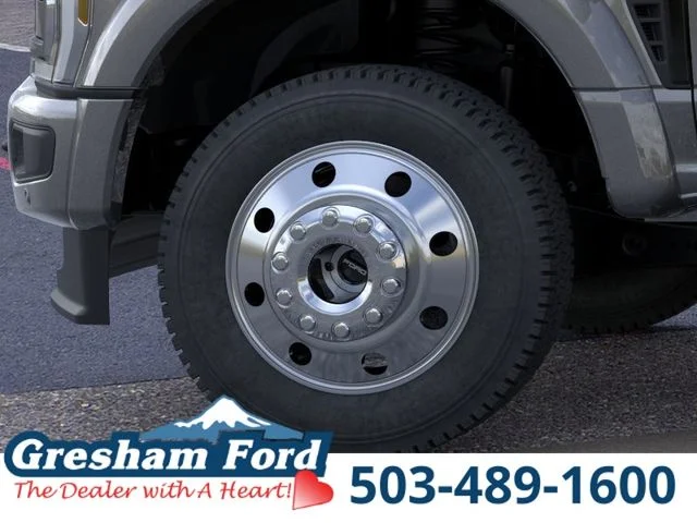 New 2026 Carbonized Gray Metallic Ford Platinum image 22