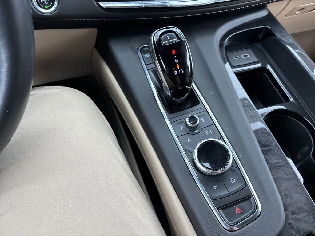 Used 2023 White Cadillac Premium Luxury image 18