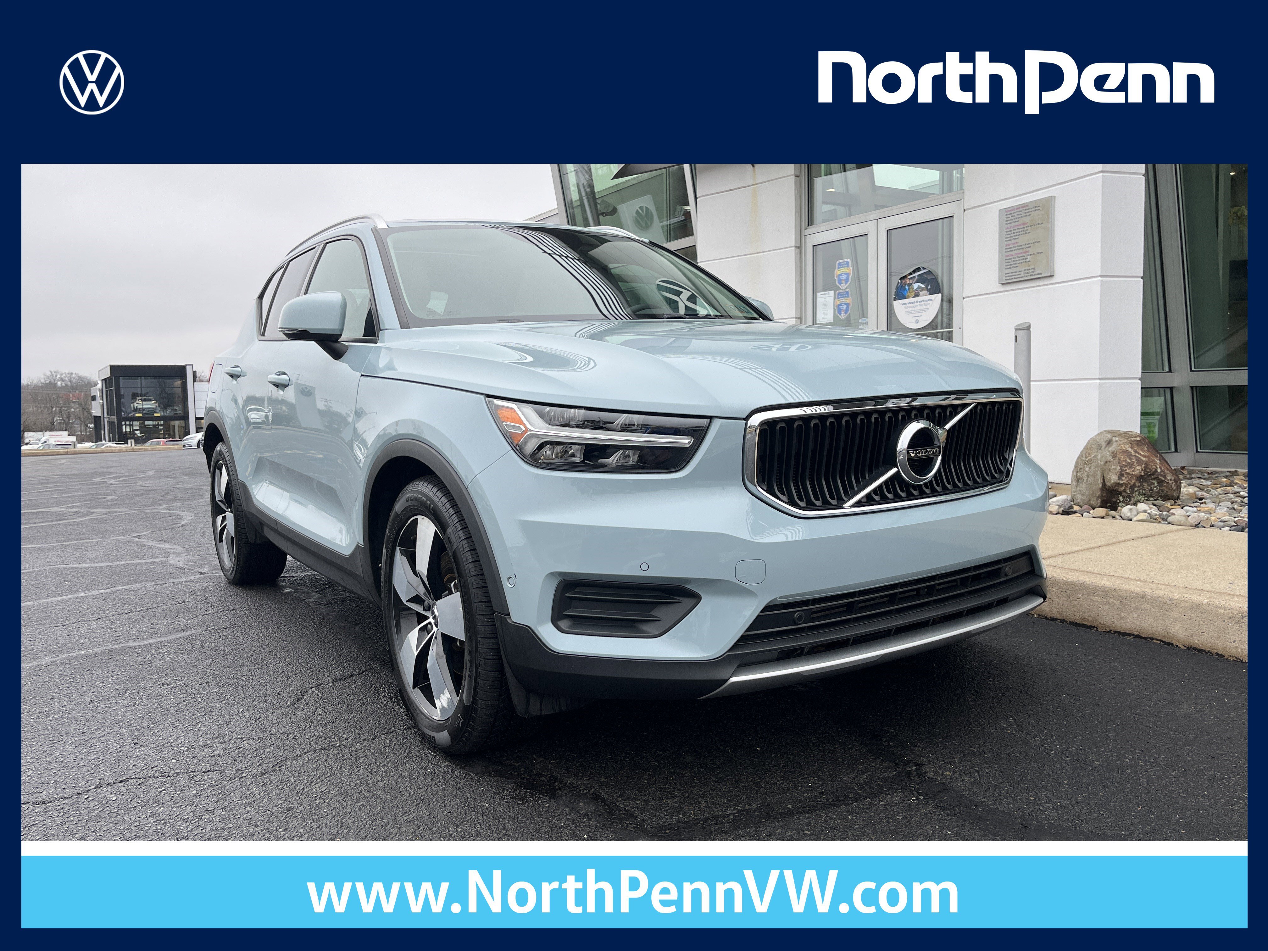 2019 Volvo XC40 Momentum