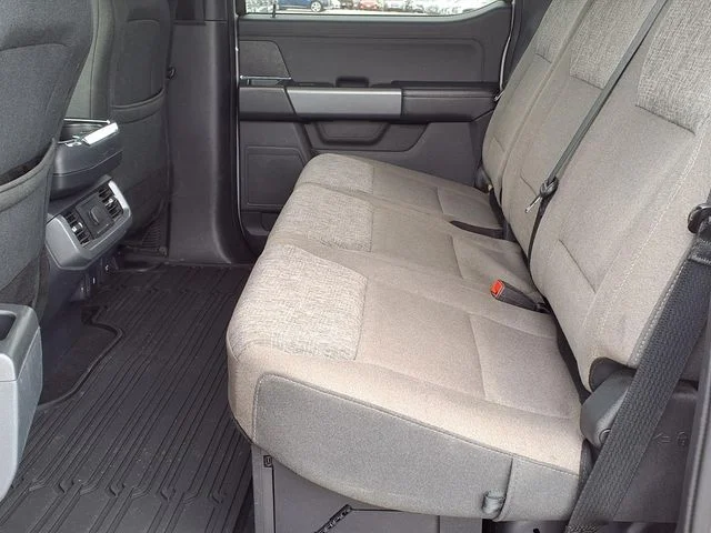 Used 2024 White Ford XLT image 13