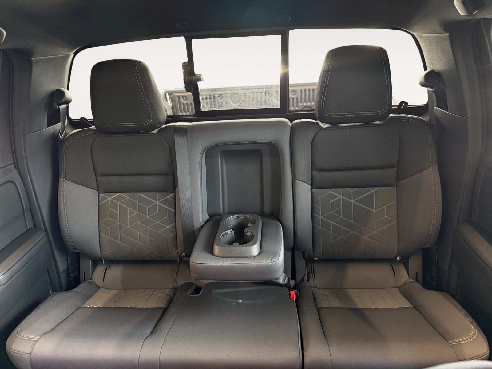 2026 Nissan Frontier SV - Photo 24