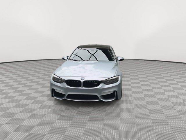 Used 2018  BMW CS image 3