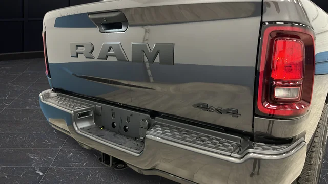 New 2026 Granite Crystal Metallic Clearcoat RAM Tradesman image 32