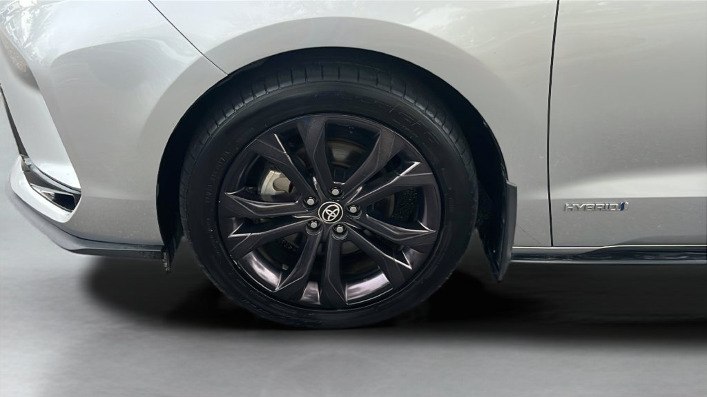Used 2021 Silver Toyota XSE image 27