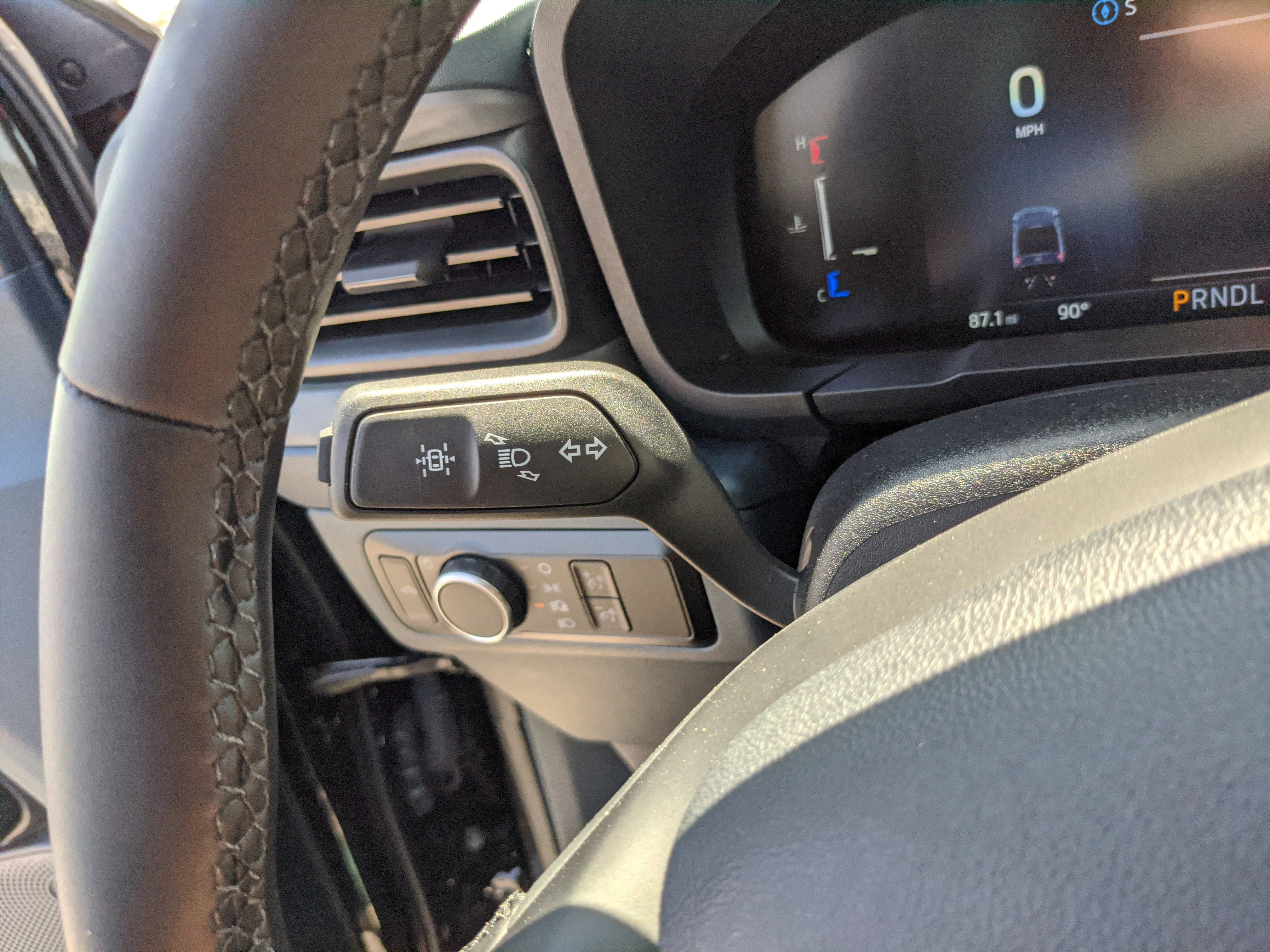 2025 Ford Maverick XLT - Photo 26