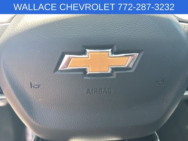 Used 2025 White Chevrolet LT image 19