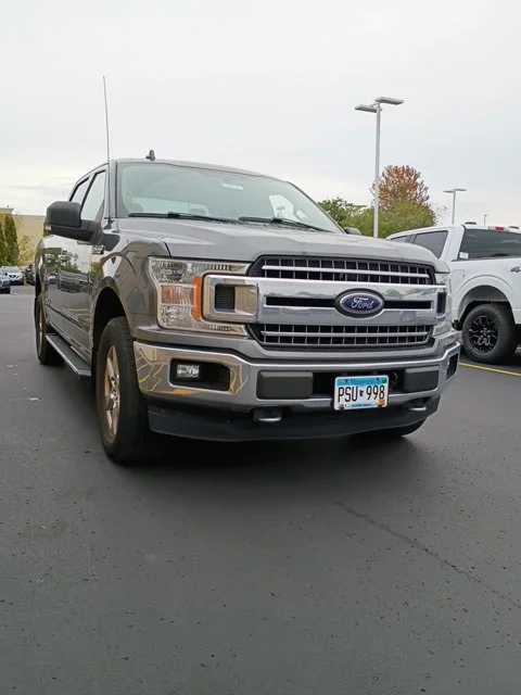 Used 2018 Gray Ford XLT image 1