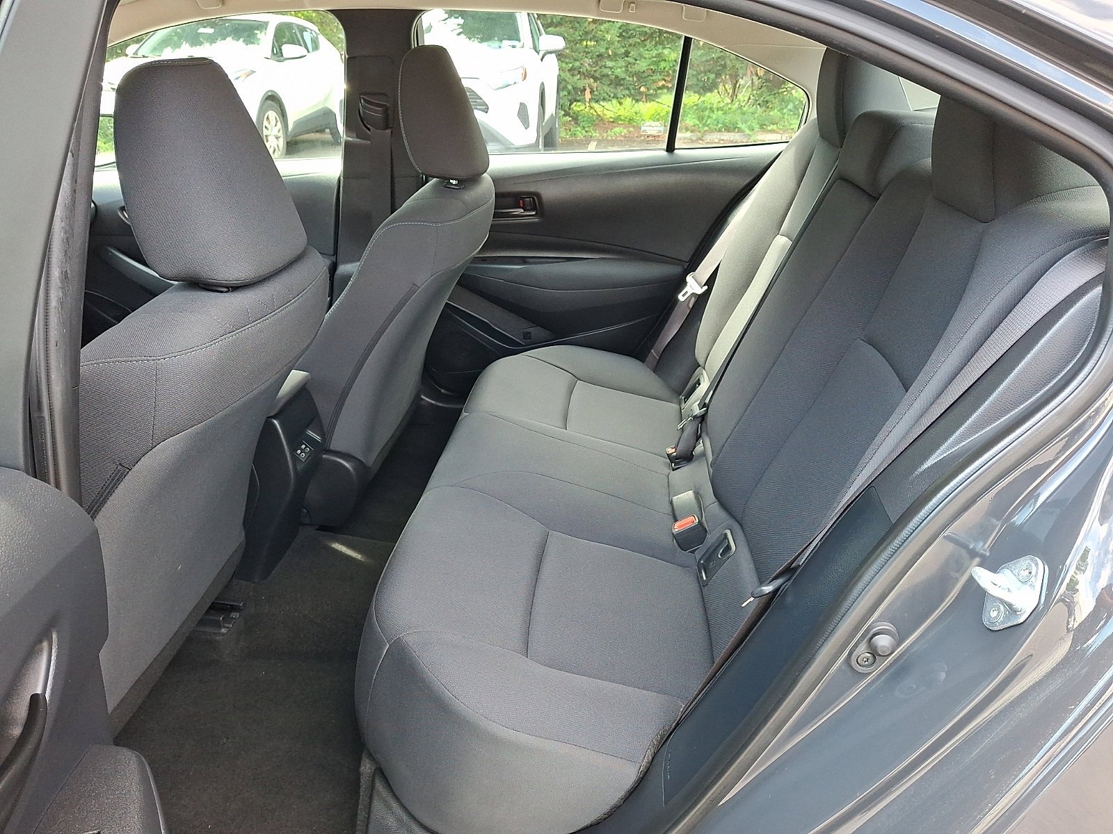 Used 2024 Underground   1L7 Toyota LE image 9