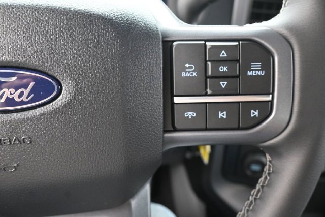 New 2026 Agate Black Metallic Ford XLT image 16