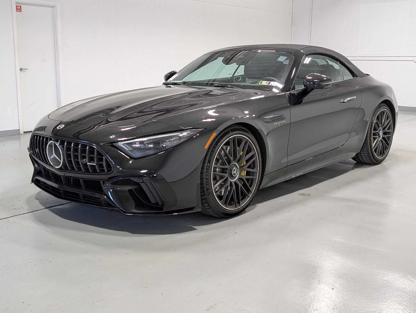 Used 2022 Obsidian Black Metallic Mercedes-Benz AMG® SL 63 image 2