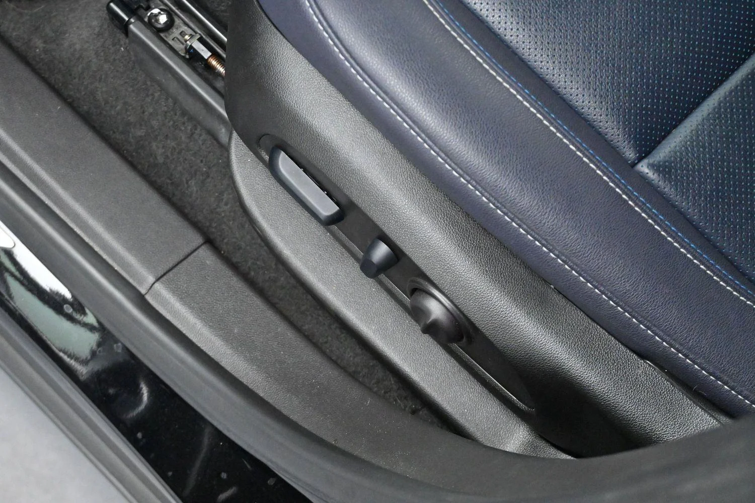Used 2024 Black Chevrolet RS image 14