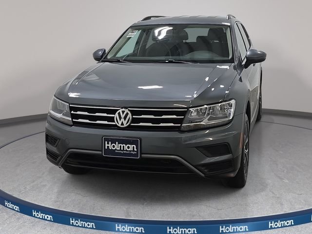 Used 2020 Gray Volkswagen  image 3