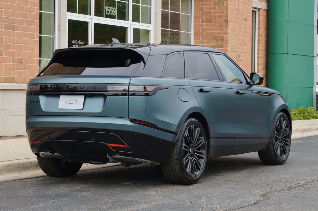 New 2026 Giola Green Land Rover Belgravia Edition Satin image 6