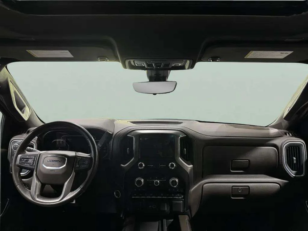 Used 2021 Green GMC Denali image 9