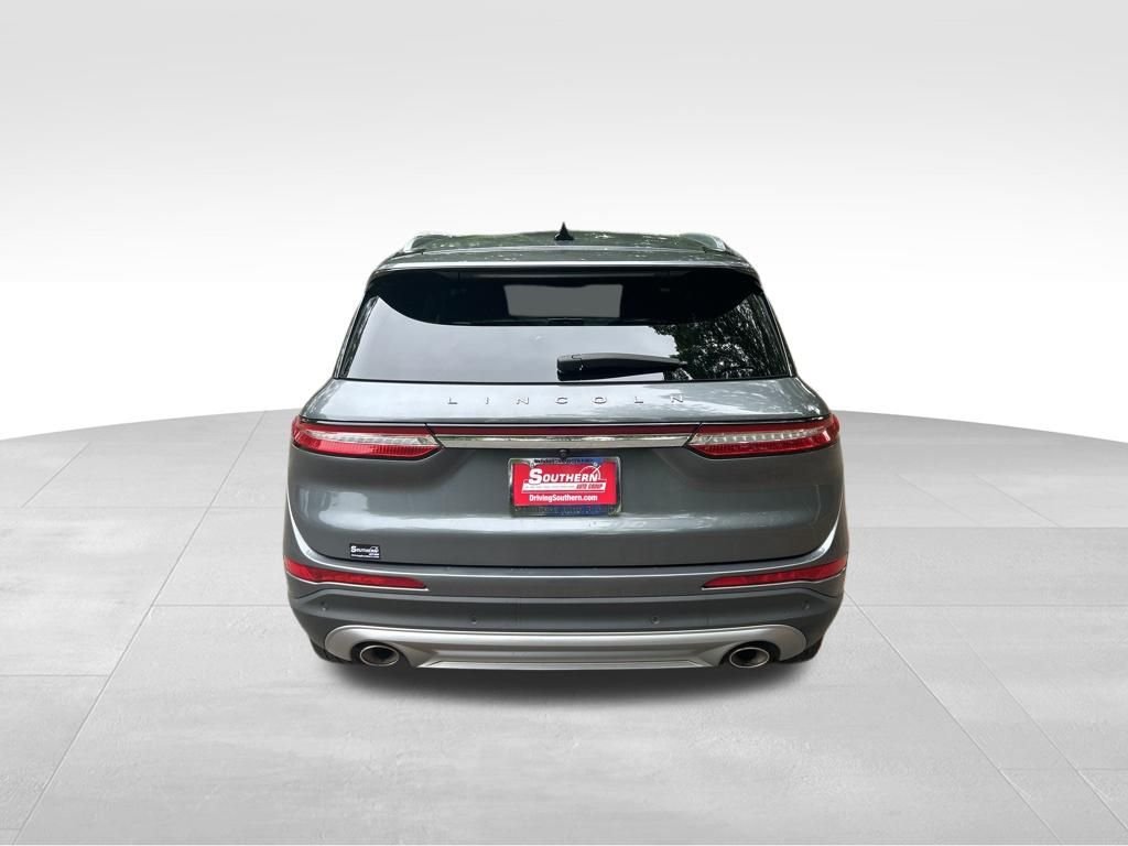 Used 2022 Gray Lincoln Standard image 4