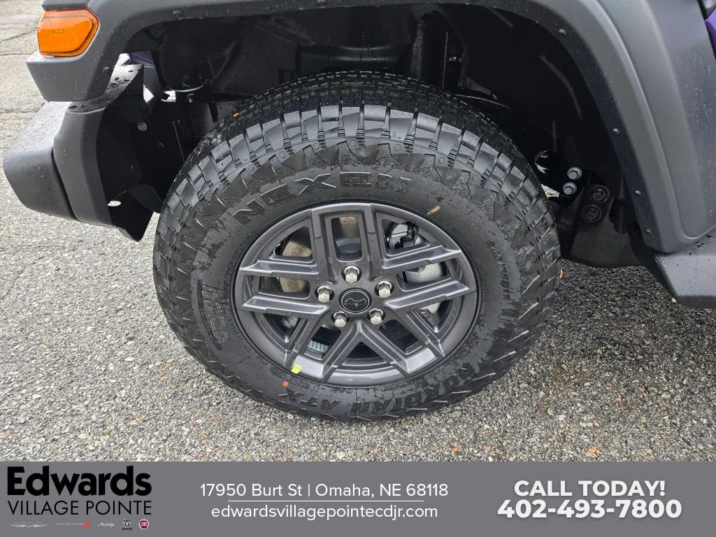 New 2026 Reign Jeep Sport S image 9