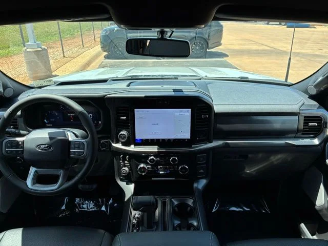 New 2026 Avalanche Ford Lariat image 10