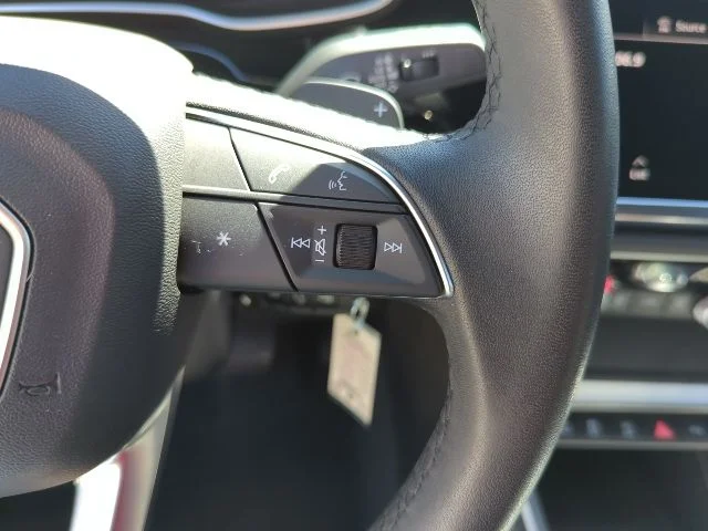 Used 2025  Audi Premium image 13