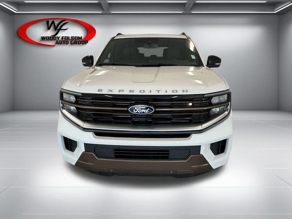 New 2027 White Ford King Ranch image 2